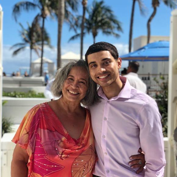 Meet your Posher, Craig - Picture 1 of 1